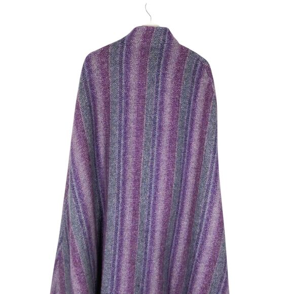 Jimmy Hourihan Cape 100% Pure New Wool Poncho Ireland Plaid Tweed Oversized OSFA - Picture 8 of 12